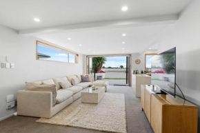 Beachside Bliss - Redcliffs